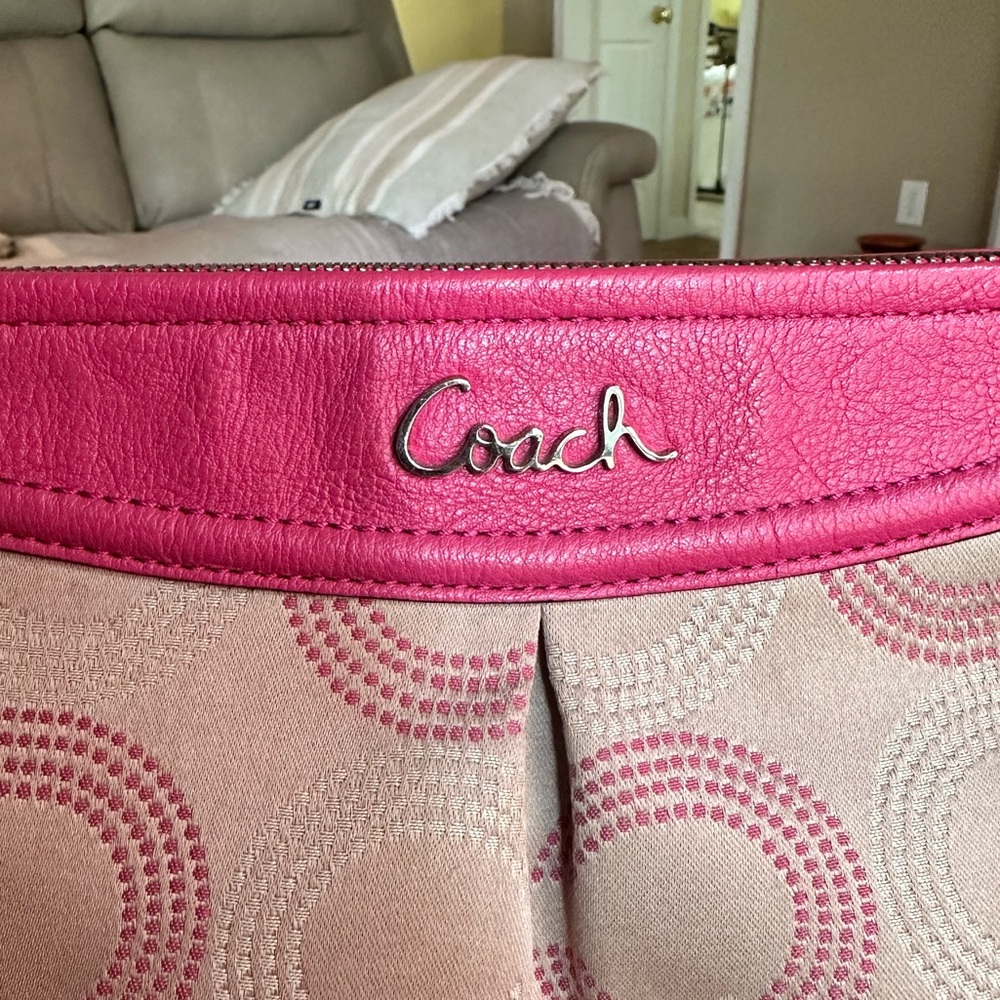 Coach Ashley Dotted OP Art Signature Shoulder Bag, Cream/Pretty Pink, GUC - Picture 3 of 16